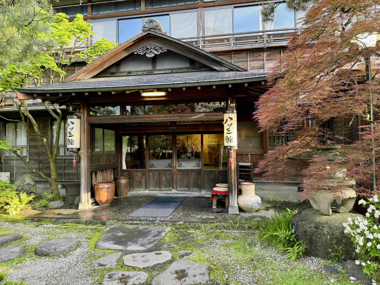 Yatsusankan’s entrance