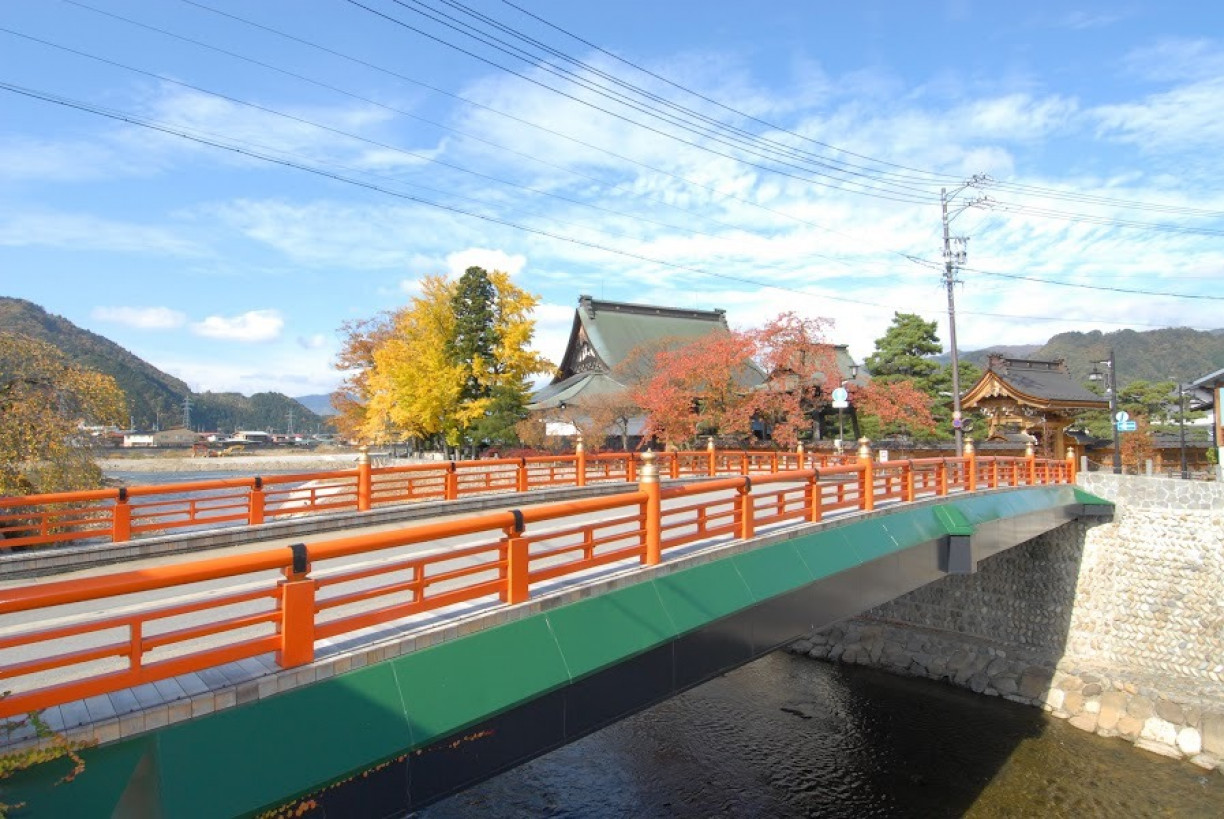 人氣網紅景點一日遊in冬季飛驒古川