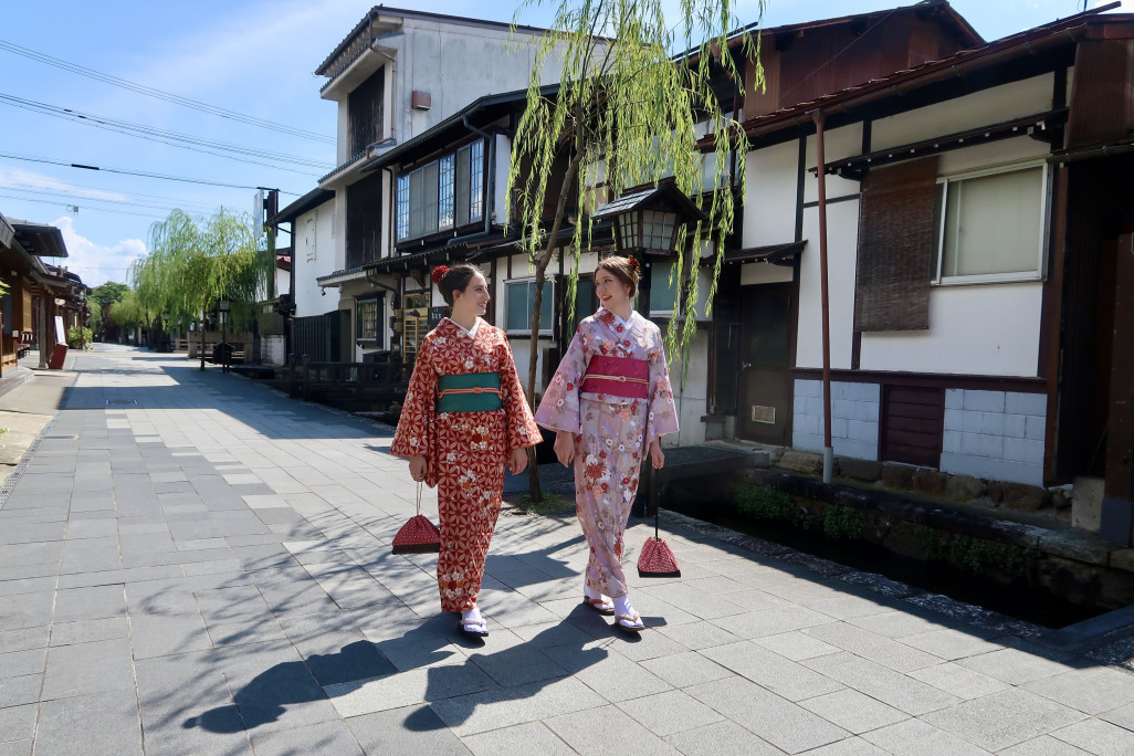 1-Day Hida Furukawa Walking Tour