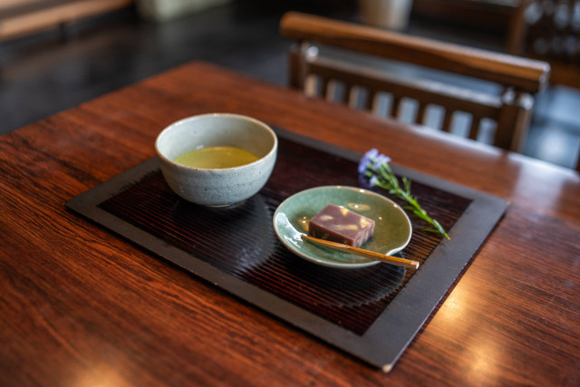 Tanoshita Confectionery Store