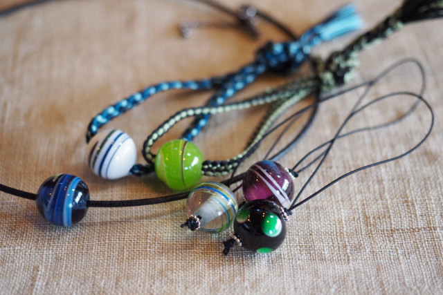 Kazari Glass Beads