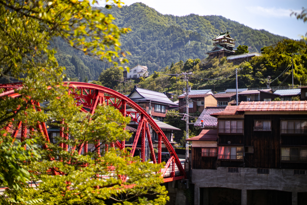 Kamioka Castle (Takahara Folk Museum)