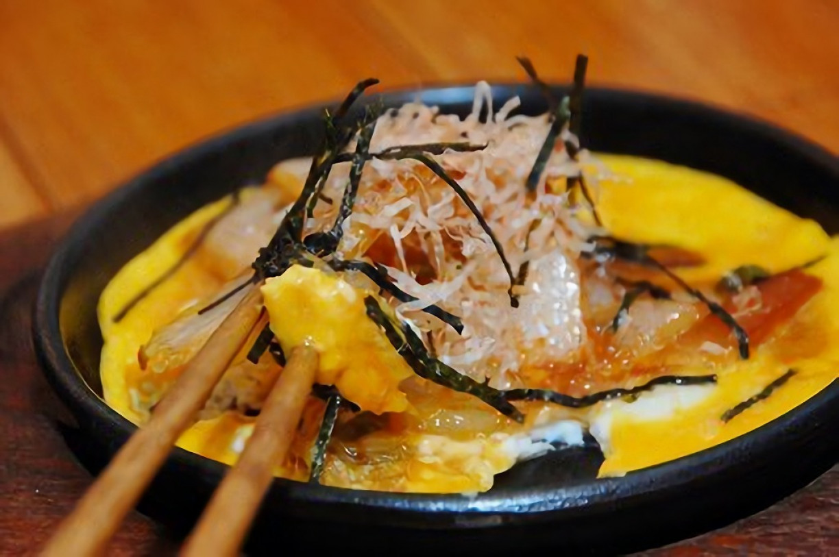 Tsukemono Steak with egg and bonito flakes