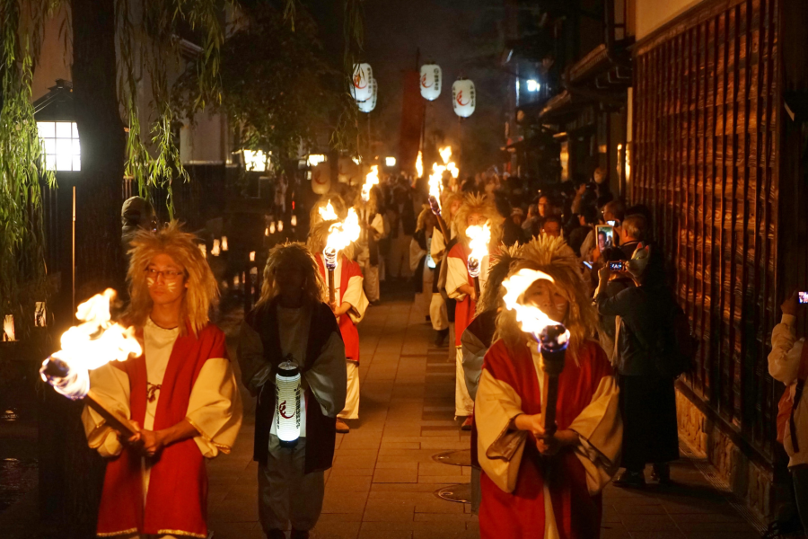 Fox Wedding Festival